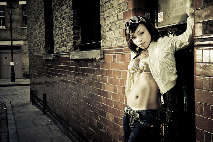 Female model photo shoot of Ieshy S in london