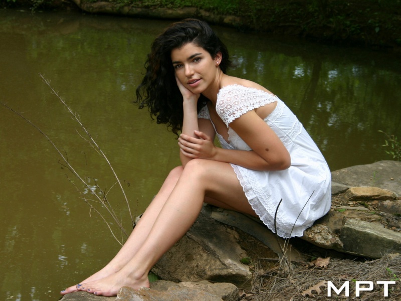 Female model photo shoot of Alex Pop by MPT Photographics