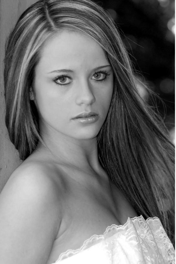 Female model photo shoot of Kayla Perkins Actress