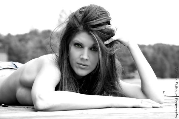 Female model photo shoot of Sheri Farquhar