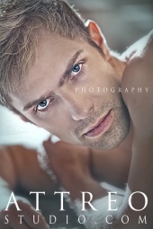 Male model photo shoot of Evan Andrews