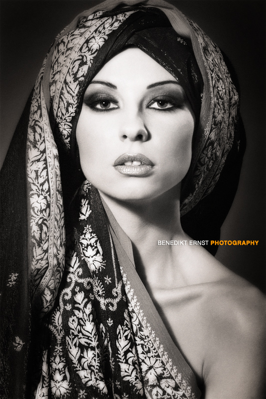 Female model photo shoot of angi delrey MUA by Benedikt Ernst in Studio 94