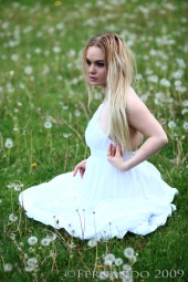 Female model photo shoot of LyndseyJo by JohnnyGlamour17