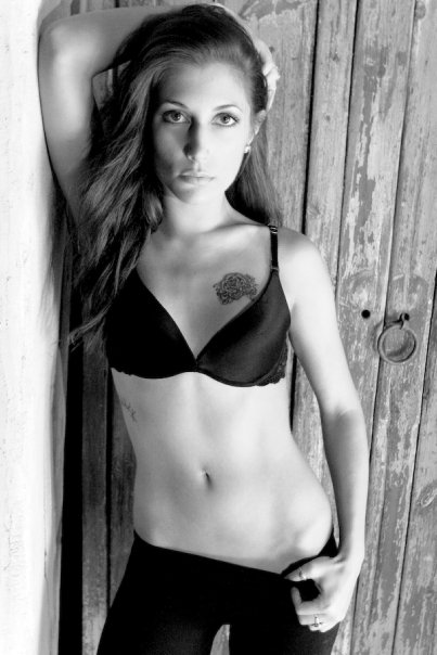 Female model photo shoot of Rachel Marie Stark