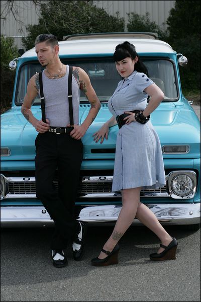 Male and Female model photo shoot of Jonny Edgewood and Caitlin Louise