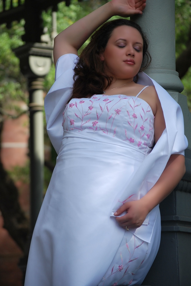 Female model photo shoot of Lizette1009 by Teolinda Jones in Tampa, FL