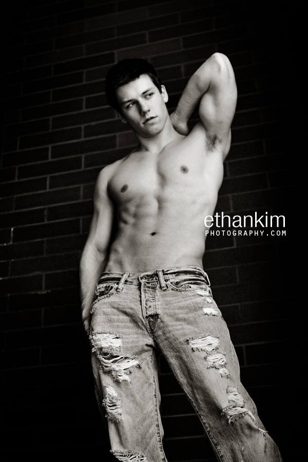 Male model photo shoot of Robert in  Washington by Ethan Kim
