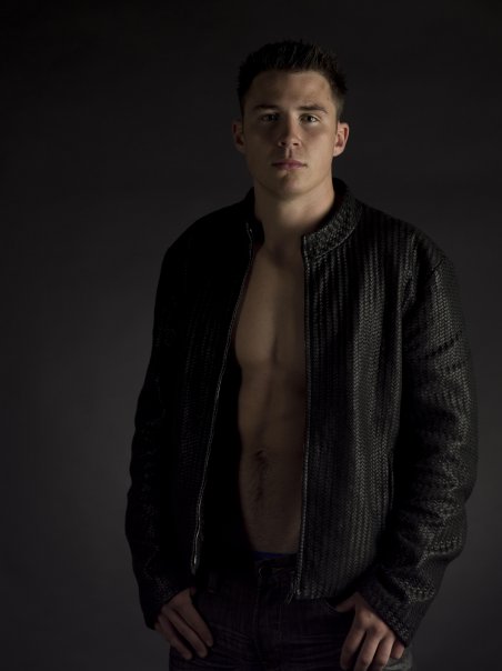 Male model photo shoot of Dan Fonseca