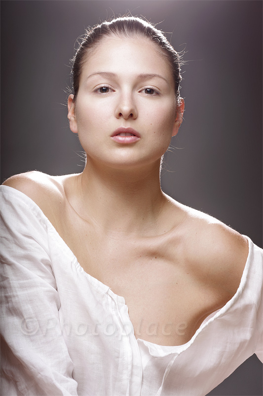 Female model photo shoot of lene85