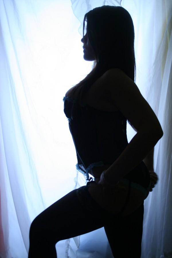Female model photo shoot of Jessica Reyes-Rivera