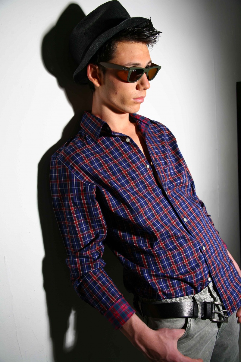 Male model photo shoot of Dinu Madalin by Fernando Huergo in spain/madrid