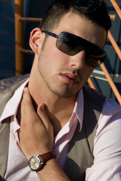 Male model photo shoot of Daniel Martini in savannah