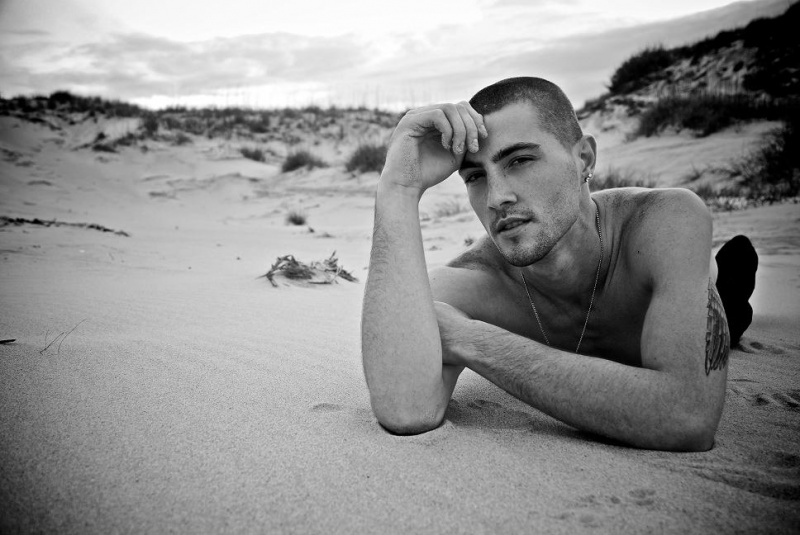 Male model photo shoot of Robert Strazzullo by EnJen Photography