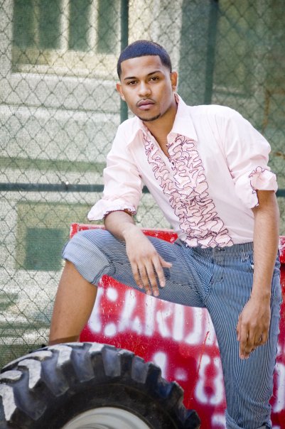 Male model photo shoot of Puulaahi