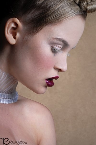Female model photo shoot of TRACIE K Makeup Artist