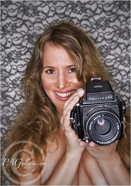 Female model photo shoot of Samantha Jaine