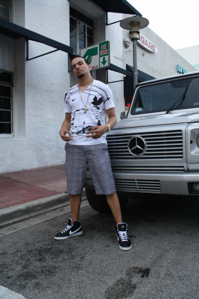 Male model photo shoot of JoNate in Miami