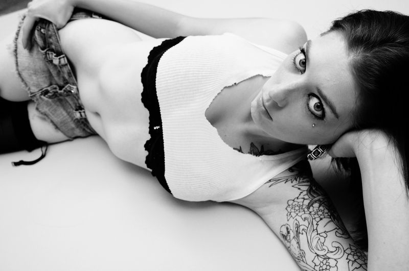 Female model photo shoot of Christina Riot