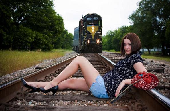 Female model photo shoot of NaomiNoelle in Waxahachie, Texas