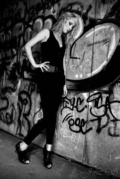 Female model photo shoot of Jess-Leigh by Jamie Stewart