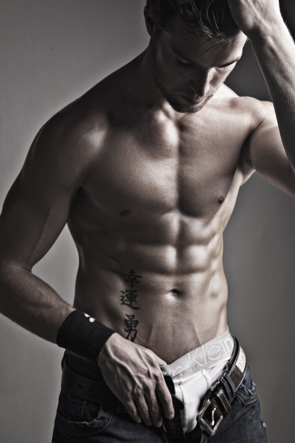 Male model photo shoot of svensmits