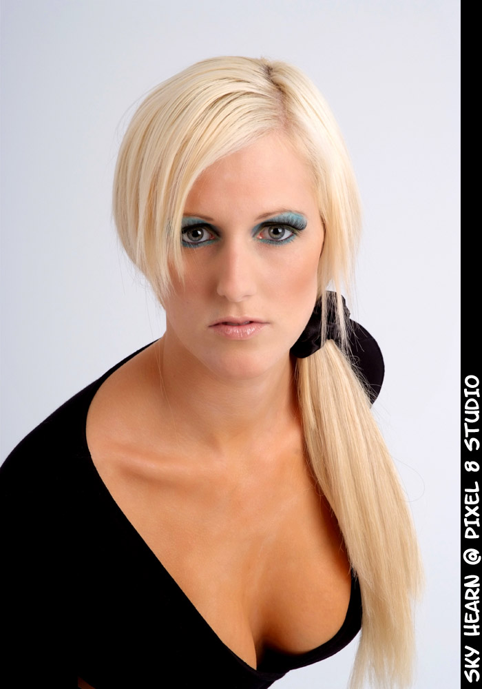 Female model photo shoot of sam armstrong in Pixel 8