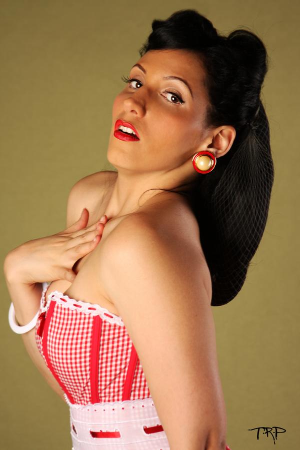 Female model photo shoot of Estefanina Nazario in Wild Side Studio 