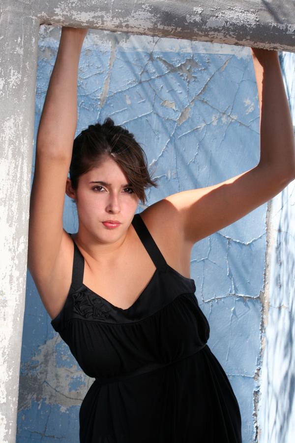 Female model photo shoot of Maddison Leigh by Francisco Tafoya