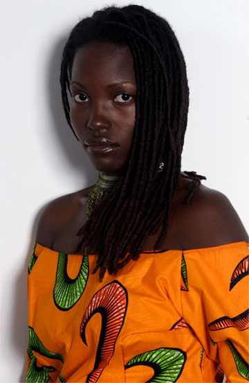 Female model photo shoot of Nzingah