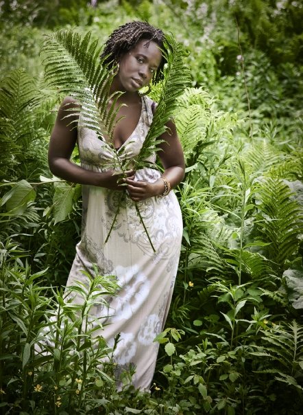 Female model photo shoot of mama j by WaterWalk2 in Eden