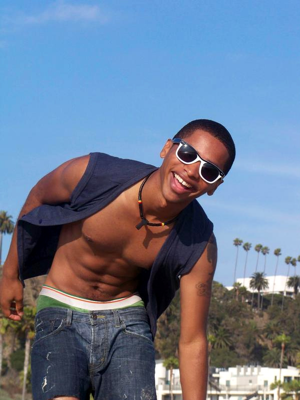 Male model photo shoot of MykelBrooks in Pacific Palisades