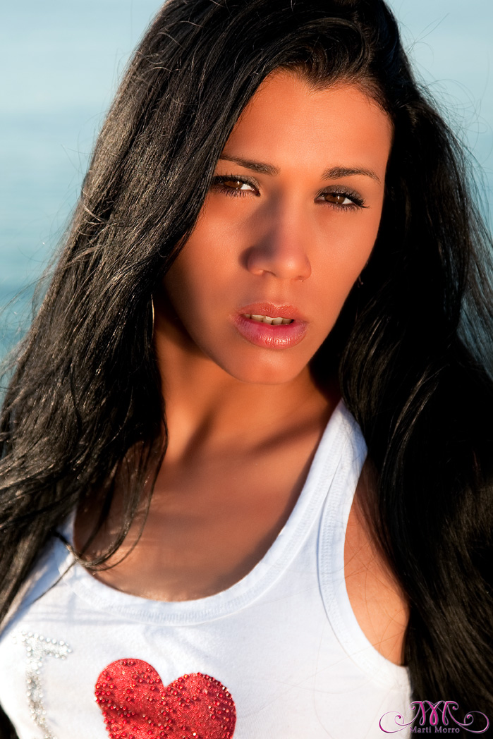 Female model photo shoot of Anette Gomez