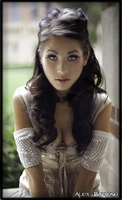Female model photo shoot of Esmeralda De Pal by Alex Barroso in UCLA