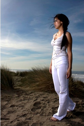 Female model photo shoot of Sugarplum L