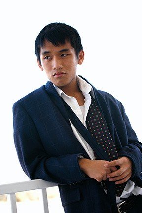 Male model photo shoot of Pier Nguyen
