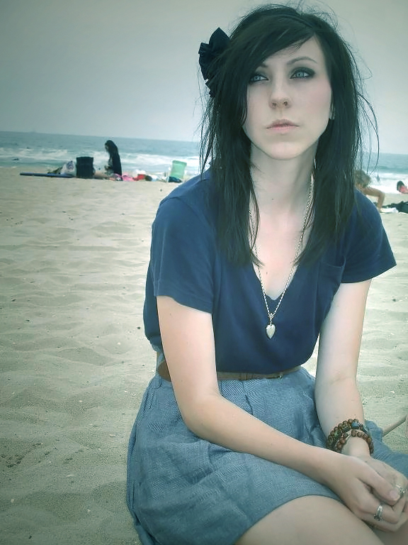 Female model photo shoot of Caitlyn Elizabeth in Hunnington Beach, CA