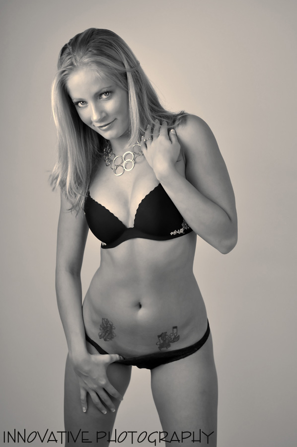 Female model photo shoot of Heather Elysa by Innovatiive Photography