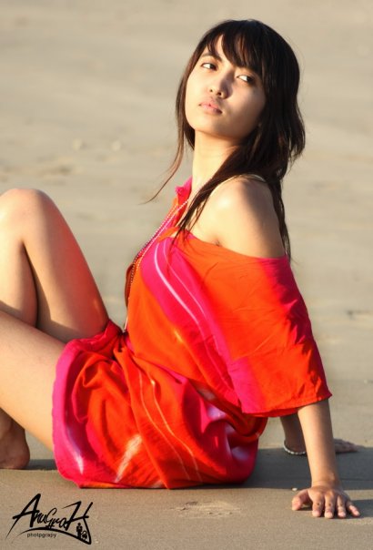 Female model photo shoot of Axelia Anna in Lasiana Beach - Kupang NTT Indonesia