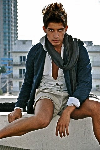 Male model photo shoot of Samuel Rodriguez 84
