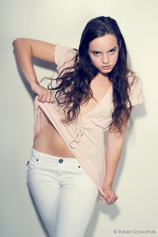 Female model photo shoot of Geralinde