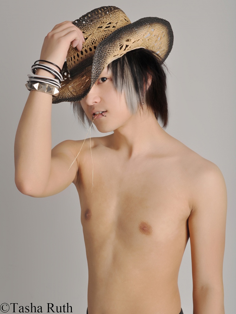 Male model photo shoot of Meisei