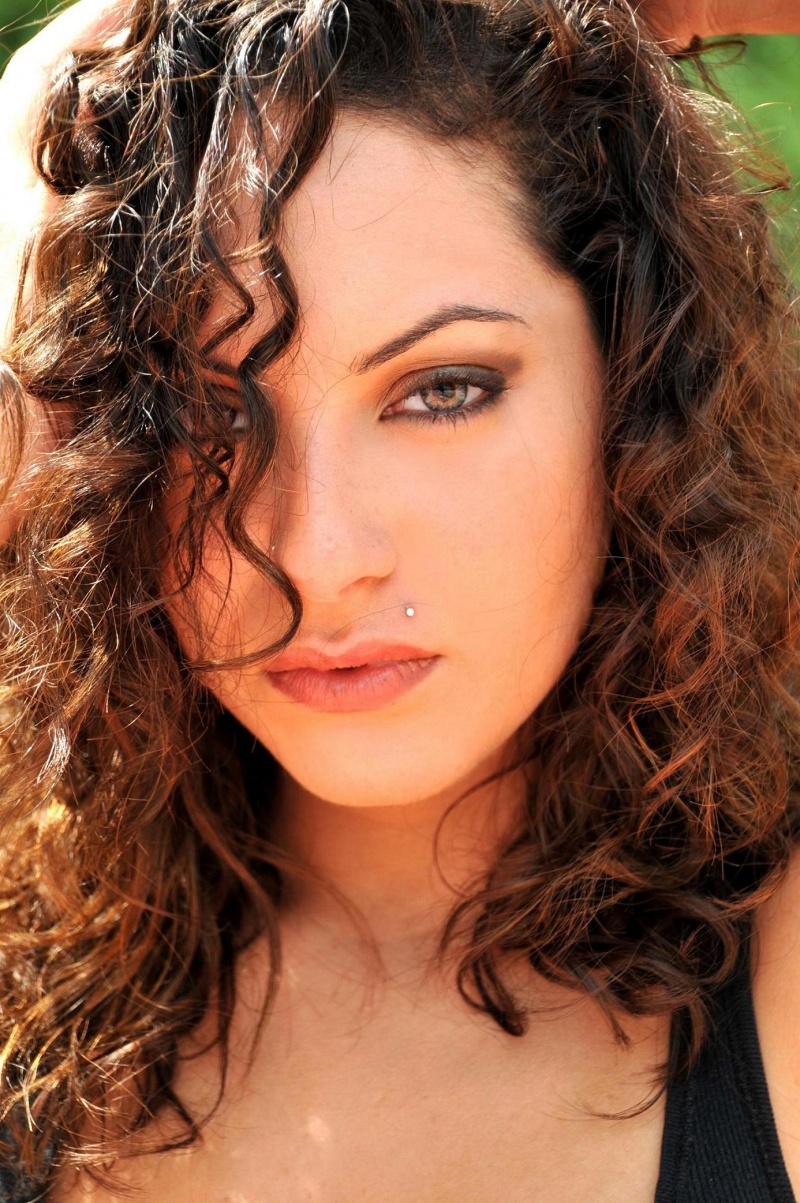 Female model photo shoot of Taj Mendez X