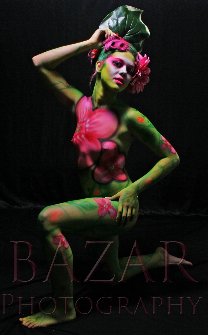 Female model photo shoot of Bazar Photography and Toni Collins, body painted by papimiranda64