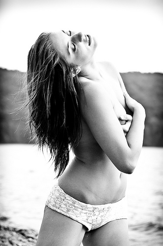 Female model photo shoot of Stephany Marie 