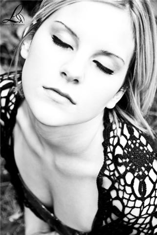 Female model photo shoot of Heather Brinsfield