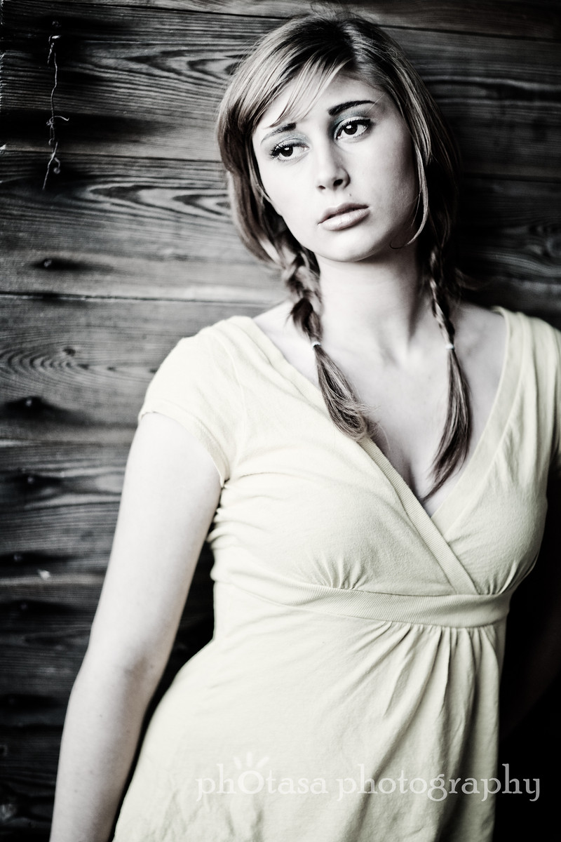 Female model photo shoot of Megan Rothenberg