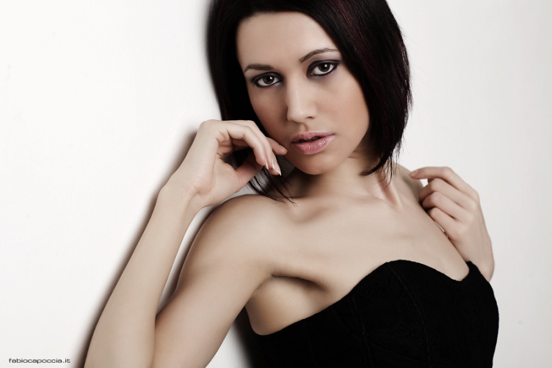 Female model photo shoot of Silvia Syl