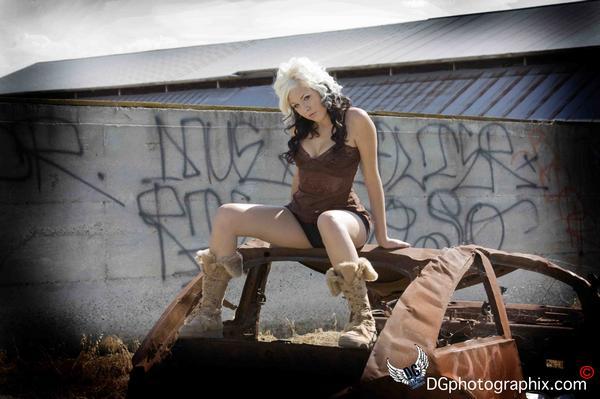 Female model photo shoot of Beth Ripley by DGphotographix in turlock