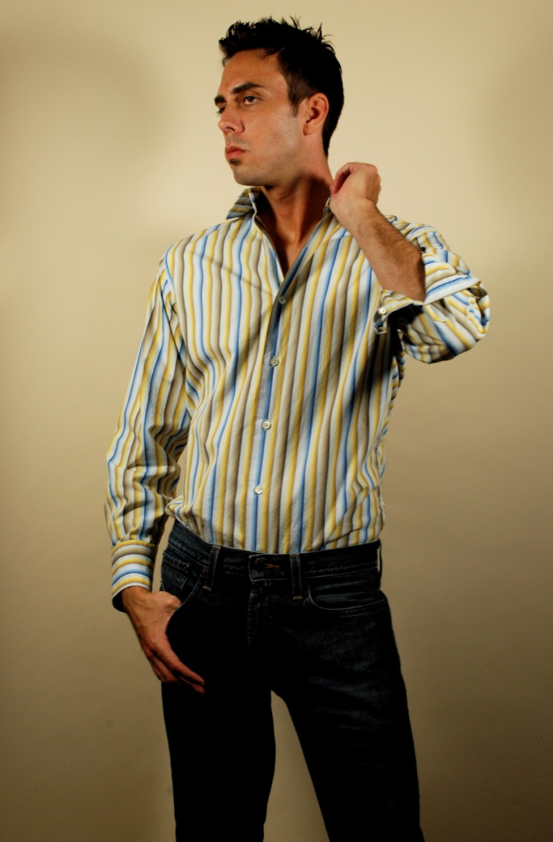 Male model photo shoot of Mario Gutierrez in Studio