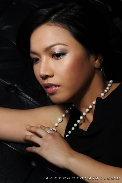 Female model photo shoot of Bee Chidapha by Alex Photopaint in Oxford hotel, Sydney, makeup by Style7